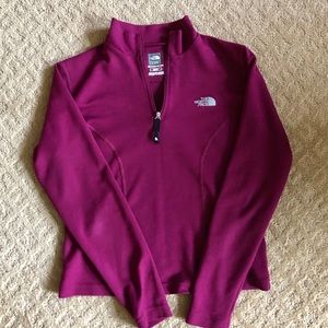 North Face Quarter Zip Pullover
